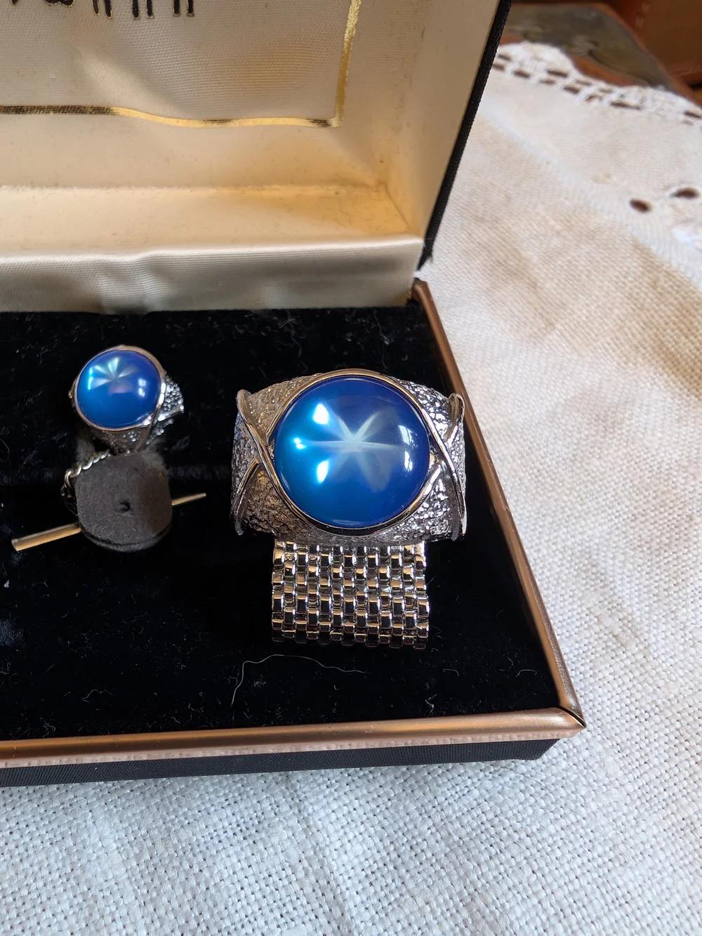 Swank Men’s Blue Cufflink and Stud Set